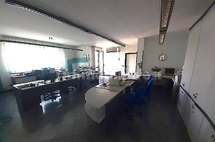 Laboratorio all'asta via Piane di Tesino, 39, 63066 Grottammare Italia, Grottammare