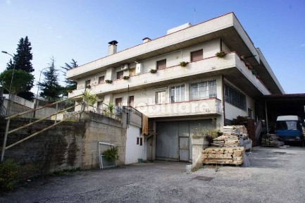 Laboratorio in Vendita