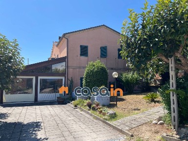 Hotel in Vendita
