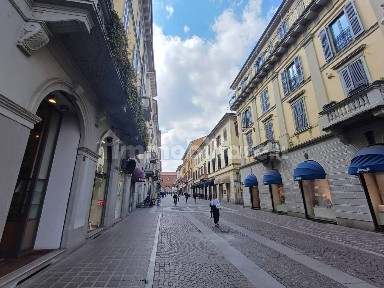 Monza, Centro Storico, Via Vittorio Emanuele II