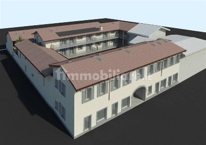Locale commerciale in Vendita