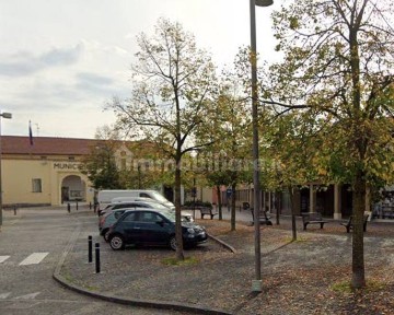 Locale commerciale in Vendita