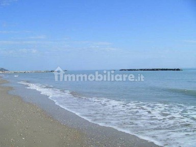Stabilimento balneare con laboratorio in Vendita