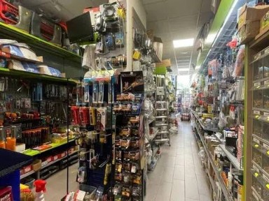 Locale commerciale in Vendita