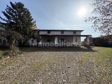 Ziano Piacentino, Località Colombarone