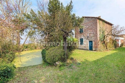 Cascina Strada della Calcinara 178, Ziano Piacentino