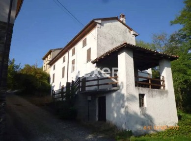 Casale Localita' La Cannavuzza, Alta Val Tidone