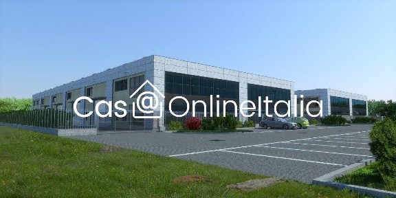 Locale commerciale in Vendita