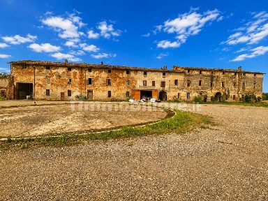 Cascina via Vittorio Alfieri, San Bonico, Piacenza