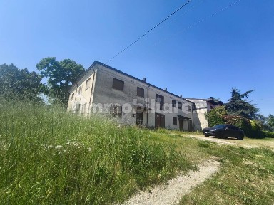 Casale frazione Palazzo, Carpaneto Piacentino