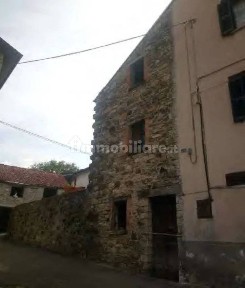 Rustico - casale all'asta Localita' Tornarezza 14, Ferriere
