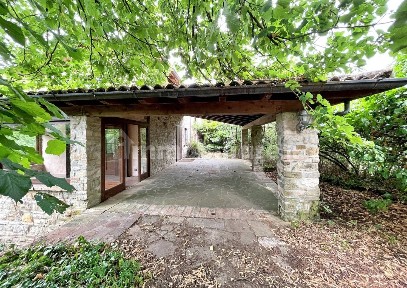 Casale Località Chiesuola, Alta Val Tidone