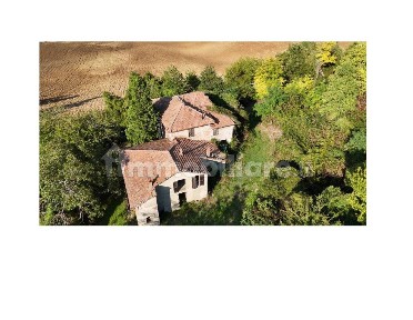 Rustico via Rivarossa, 1, Agazzano