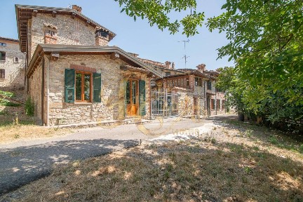 Sasso Strada Dello Sbasindaco, Piozzano