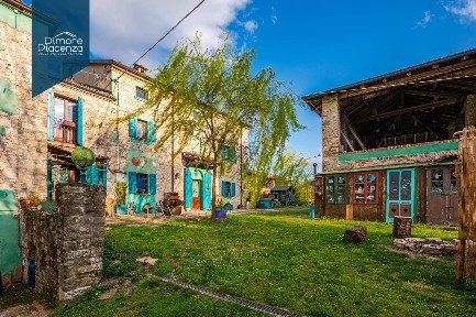 Rustico via Roma, Centro, Piozzano