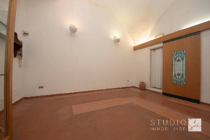 Locale commerciale in Vendita