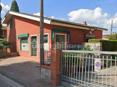 Negozio all'asta via del Golfo, 8, Ponte Buggianese