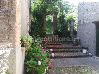 Gropparello, strada chiesuola