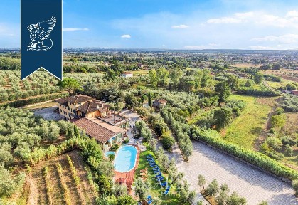 Agriturismo in Vendita