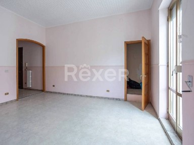 Quadrilocale da ristrutturare, secondo piano, Spinazzola