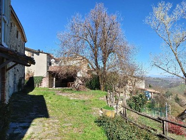 Cascina Località Bivio Roncaglie, 31, Alta Val Tidone