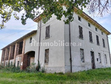 Cascina Strada Rivasso, Agazzano