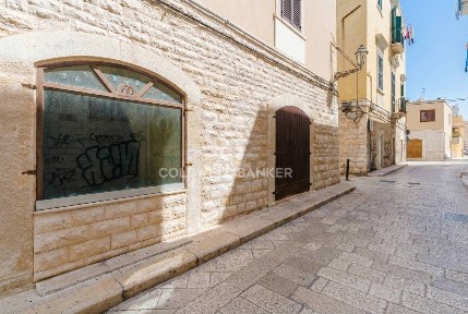 Appartamento via Bellini 20, Trani