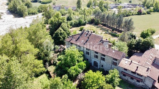 Bettola, Località Bagnata di San Giovanni