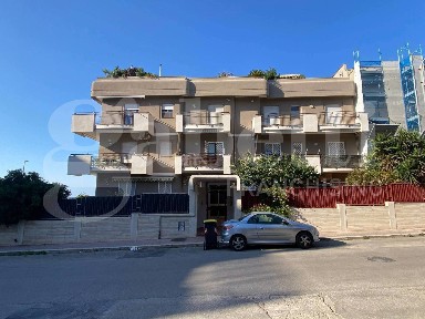 Bilocale via Matteotti, Trani
