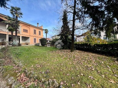 Quadrilocale viale Luigi Borri 326, Bizzozzero, Varese