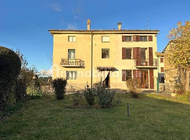 Rustico, buono stato, 1293 m², Pianello Val Tidone