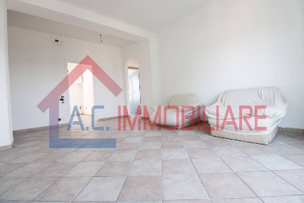 Trilocale via Roberto Ardigò 18, Crenna - Bettolino, Gallarate