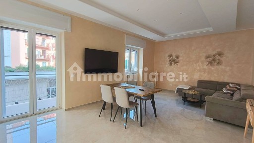 Trilocale via Camere del Capitolo 109, Bisceglie