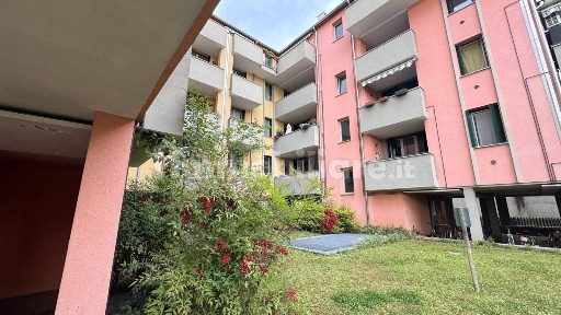 Bilocale via Varese 29, San Michele, Busto Arsizio
