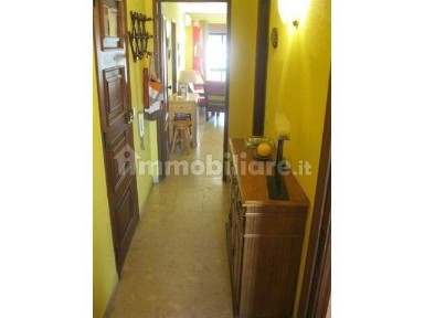 Appartamento buono stato, primo piano, Centro, Varese