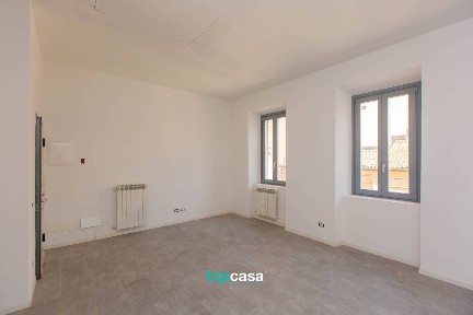 Bilocale via Milano 2, Piazza Santa Maria, Busto Arsizio