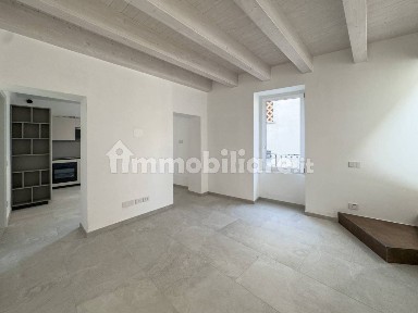 Cantello, Via San Pietro, 4