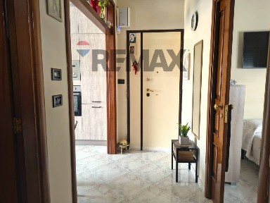 Trilocale via Carrettieri 18, Trani