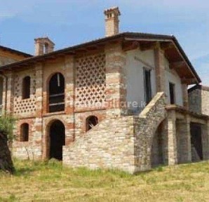Rustico, buono stato, 600 m², Centro, Agazzano