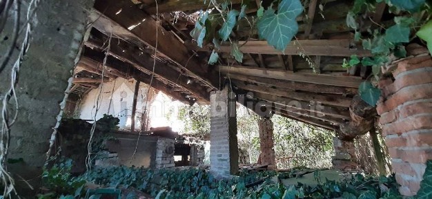 Rustico, da ristrutturare, 360 m², Vallera, Piacenza