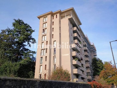 Trilocale viale U. Maspero, 25, Centro, Somma Lombardo