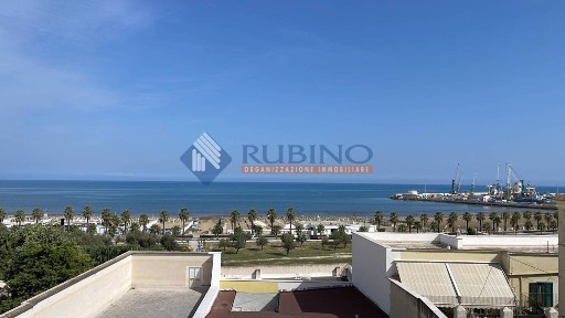 Trilocale via Enrico Cialdini, Centro Storico, Barletta