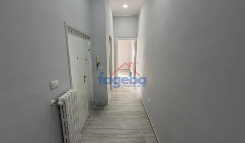 Trilocale via Sasso 50, Trani