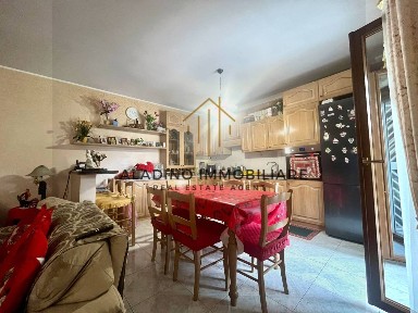 Trilocale buono stato, piano rialzato, Trani