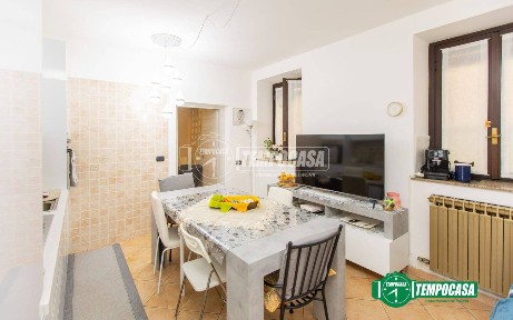 Bilocale via Novara 9, Borsano, Busto Arsizio