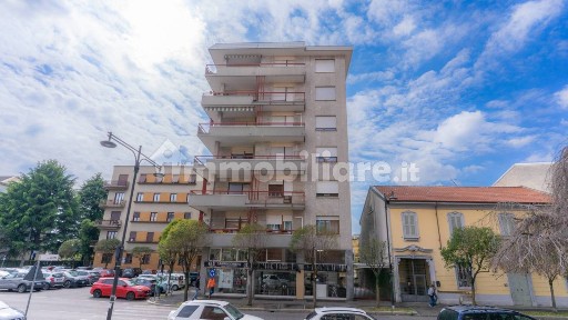 Trilocale via Dante Alighieri 18, Piazza Santa Maria, Busto Arsizio
