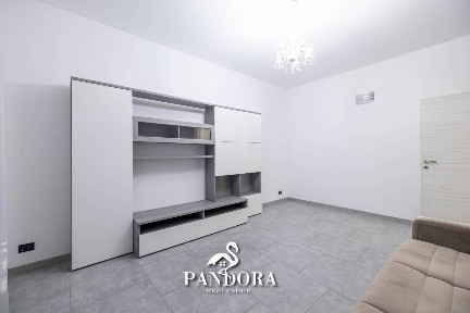 Gallarate, Semicentro - Ospedale, Viale Milano, 2