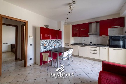 Gallarate, Ronchi, Via Fosse Ardeatine, 1