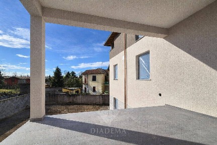Besnate, Via Roma, 21