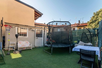 Trilocale via Giacomo Bianchi 35e, Centro, Tradate